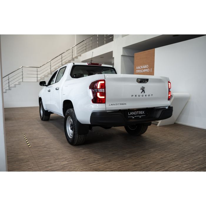 Peugeot Landtrek Лютий 2025