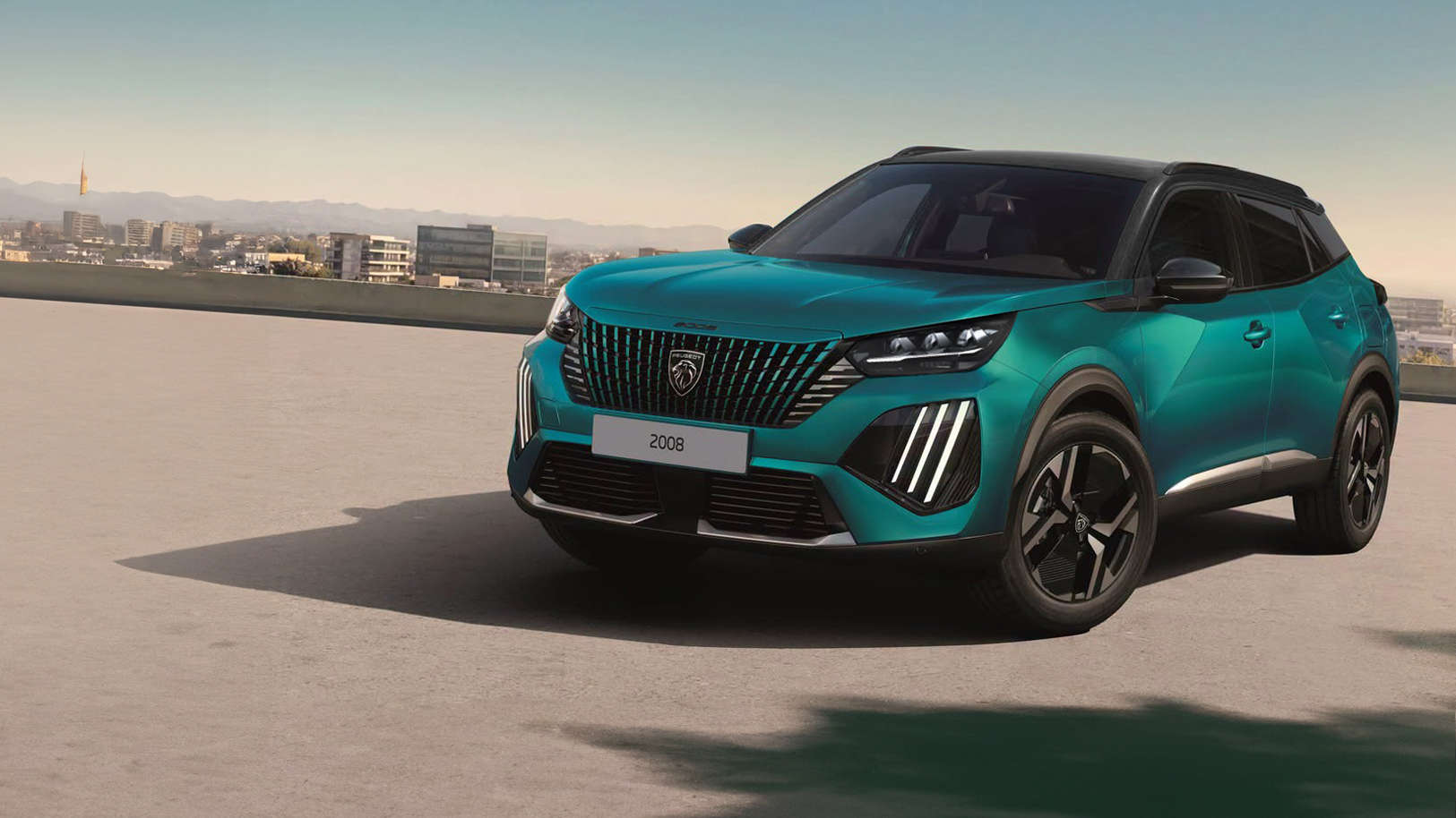 PEUGEOT 2008 в максимальній комплектації GT тепер доступний з бензиновим двигуном